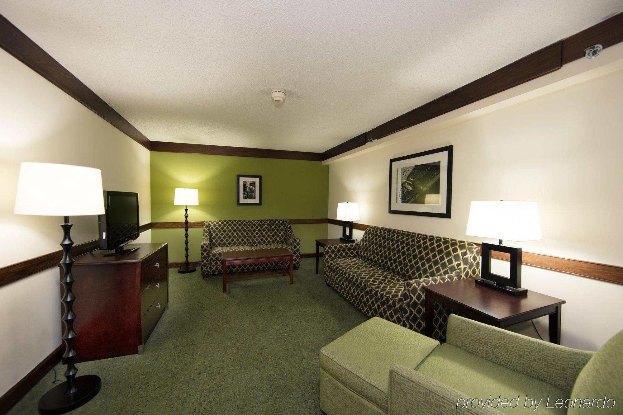 Holiday Inn Athens - University Area Экстерьер фото