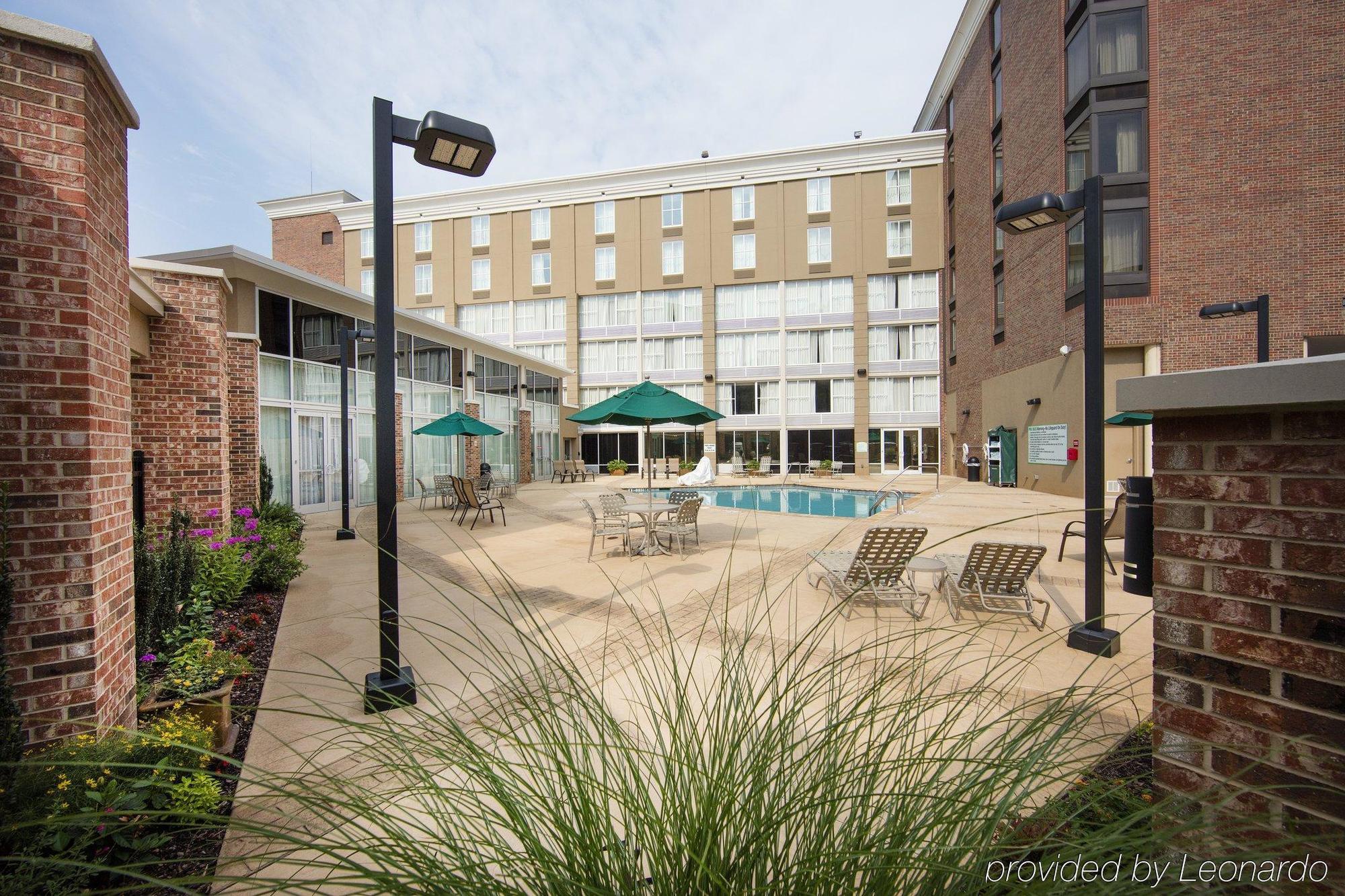 Holiday Inn Athens - University Area Экстерьер фото