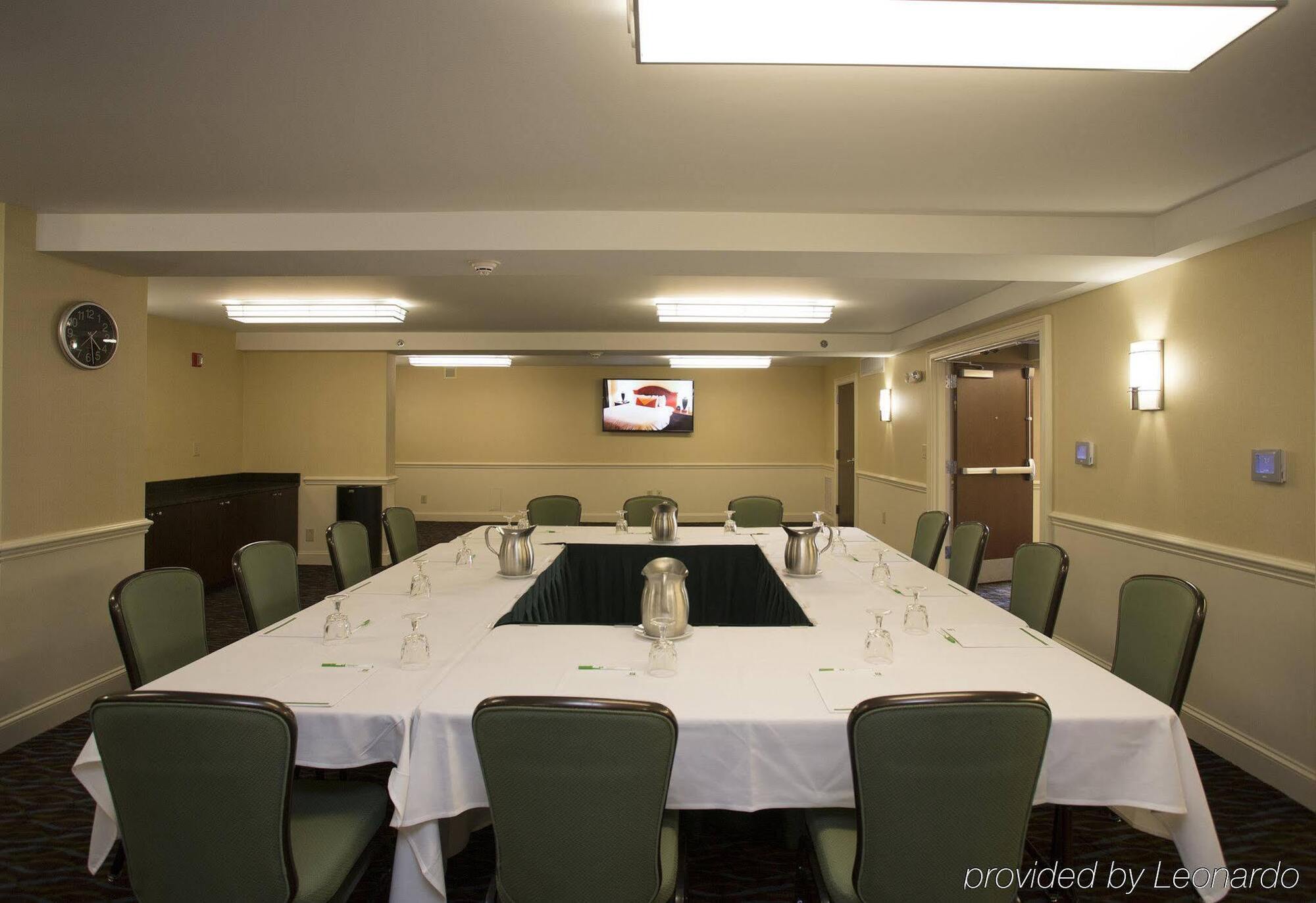 Holiday Inn Athens - University Area Экстерьер фото