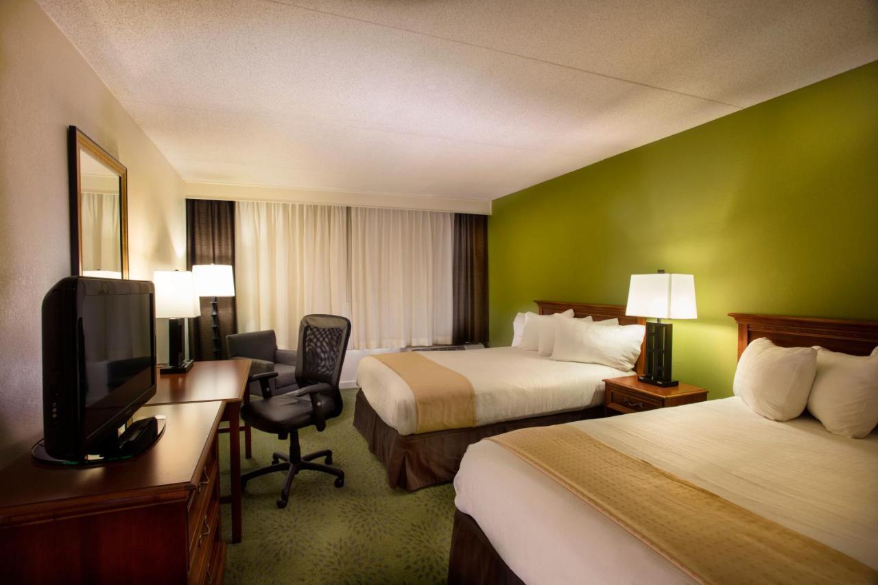 Holiday Inn Athens - University Area Экстерьер фото