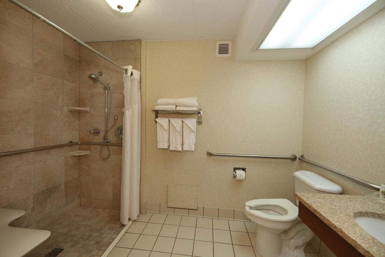 Holiday Inn Athens - University Area Экстерьер фото