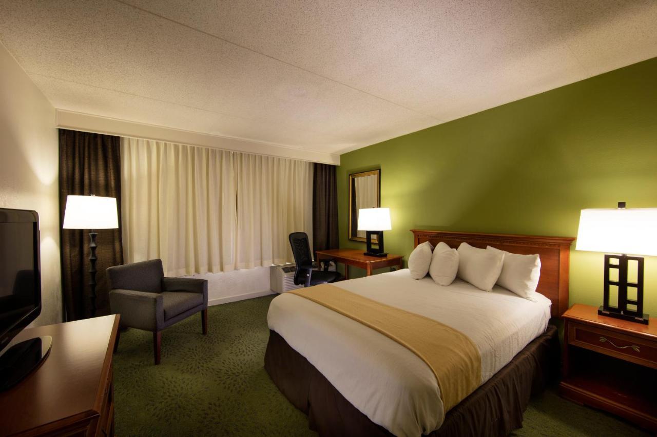 Holiday Inn Athens - University Area Экстерьер фото